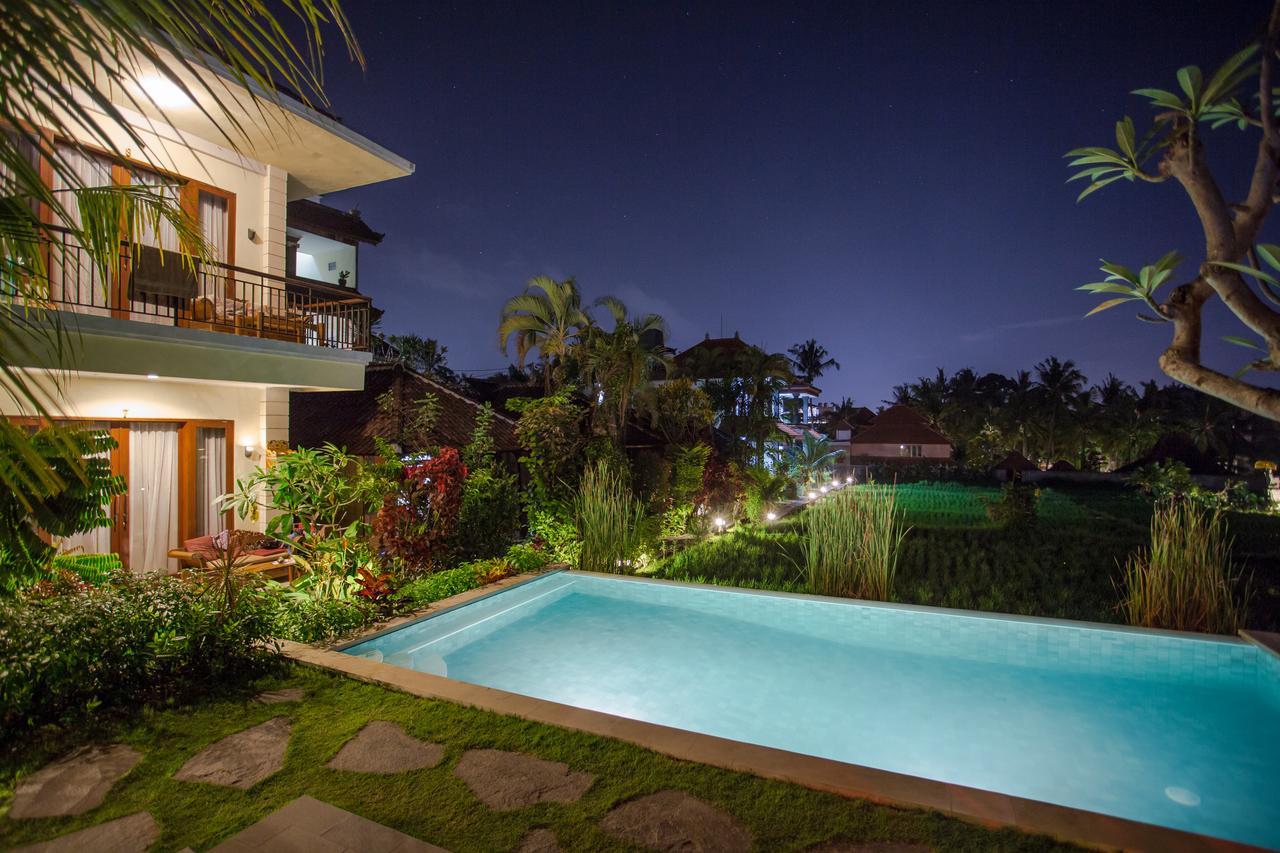 Puji Asrama Ubud (Bali)